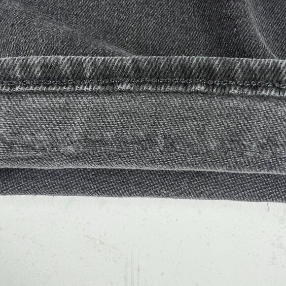 Madewell Jeans Womens Measured 35x25 Mid Rise Kick Out Black Denim Hemmed Tag 31 - Picture 2 of 16